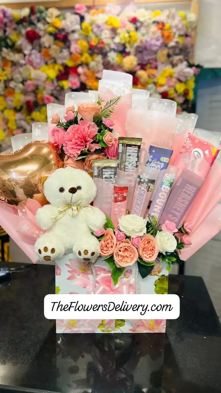 Pink Chocolate Gift Box Lahore - TheFlowersDelivery.com