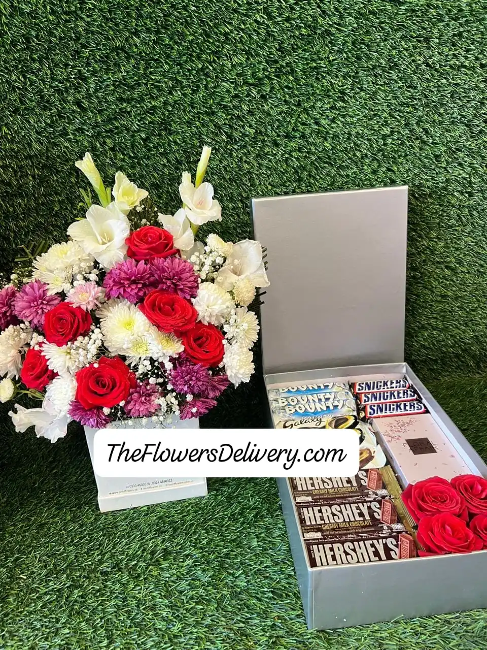Valentine's Day Perfume Gifts Lahore - TheFlowersDelivery.com