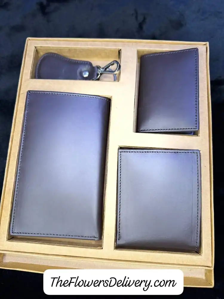 Wallet Gift Box for Men Pakistan - TheFlowersDelivery.com