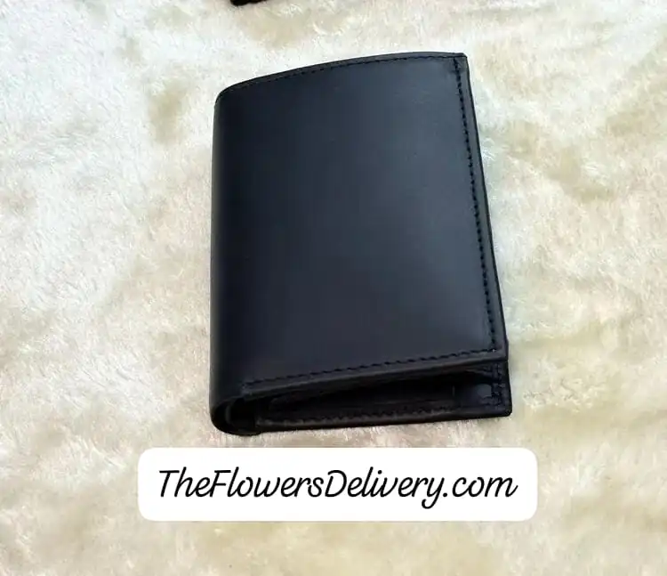 Leather Wallet Gift Lahore - TheFlowersDelivery.com