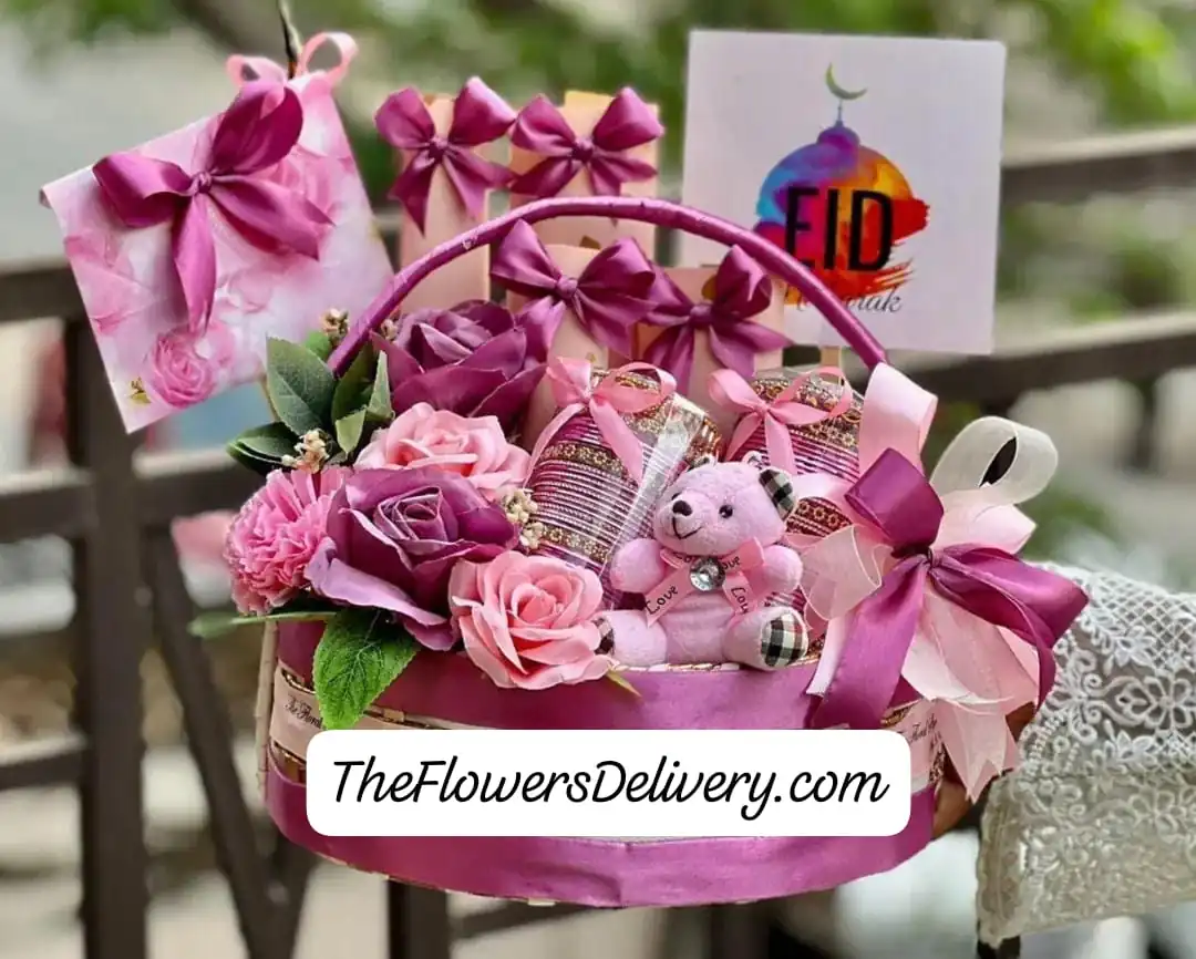 Eid Gift Basket for Her Lahore - TheFlowersDelivery.com