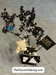 Black Tree Decoration Lahore - TheFlowersDelivery.com