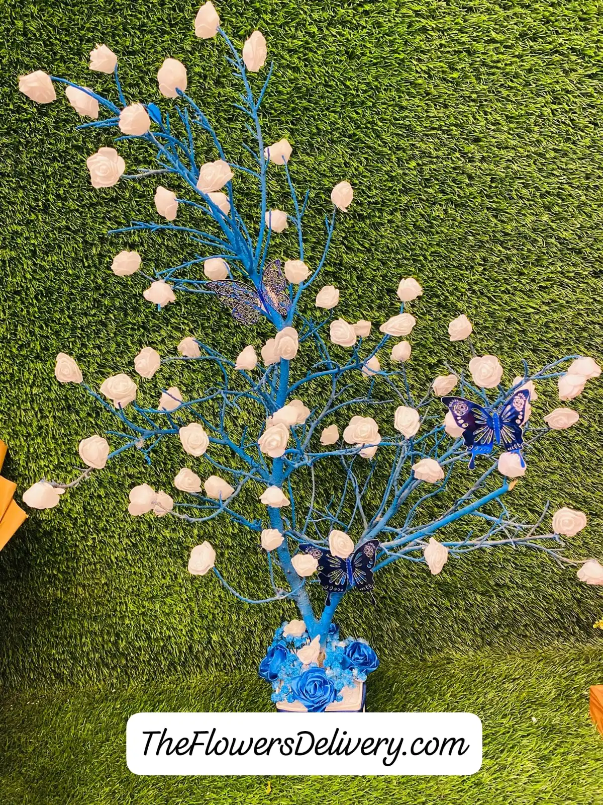 Artificial Flowers Arrangements Lahore - TheFlowersDelivery.com