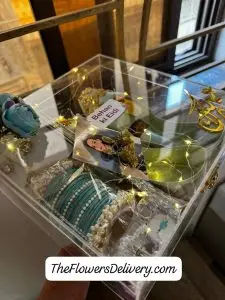 Eid Gift Ideas for Sister Lahore - TheFlowersDelivery.com