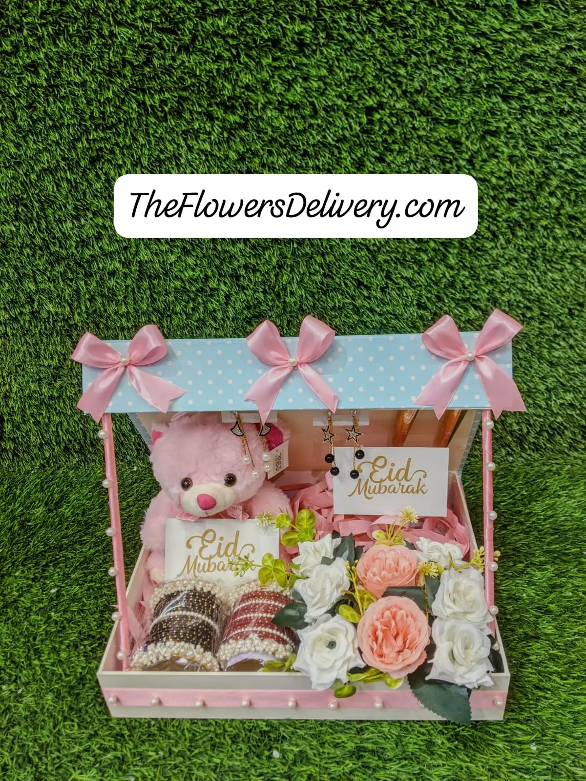 Eid Mubarak Basket Lahore - TheFlowersDelivery.com
