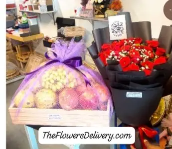 Fruits and Flowers Delivery Lahore - TheFlowersDelivery.com
