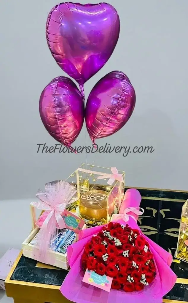 Mother Day Flowers and Chocolates Lahore - TheFlowersDelivery.com