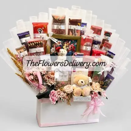Mother's Day Gift Basket Lahore - TheFlowersDelivery.com